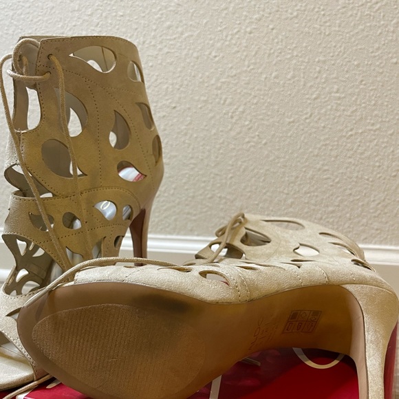 ALDO nude heels size 10 - Picture 4 of 11